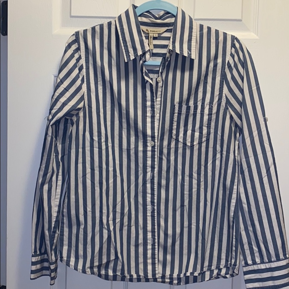 Dress shirt 👔 blue and white